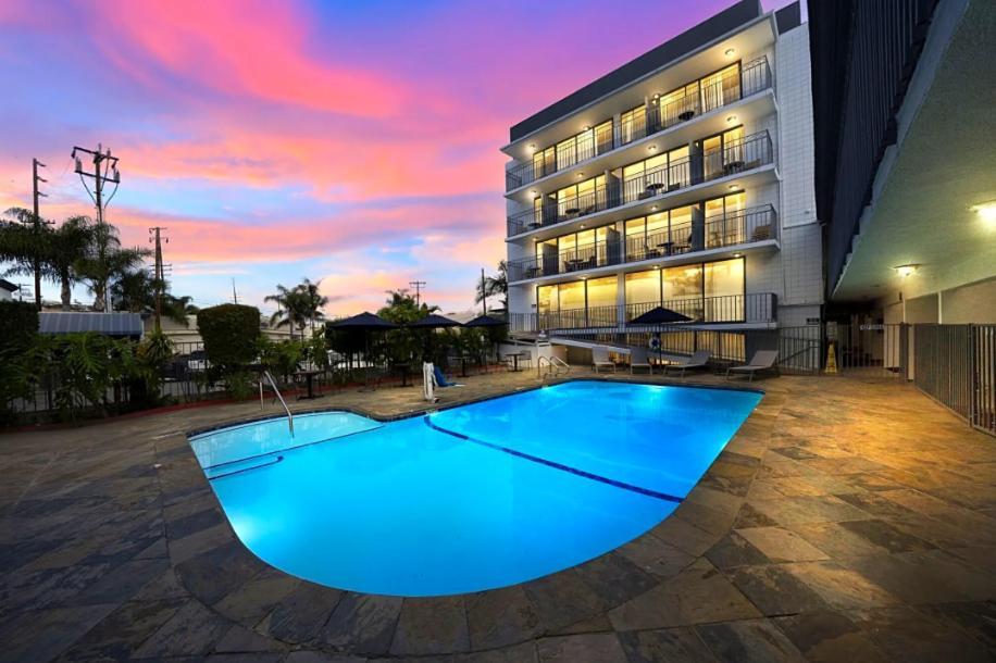 Mc Pacific Inn & Suites Torrance Buitenkant foto